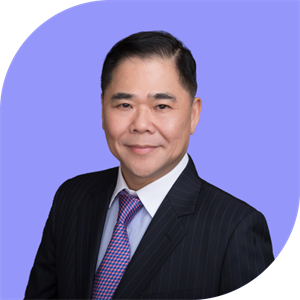 政府條例委員會主席及百佳超級市場董事總經理 

「委員會積極投身協會的倡議工作，並不時與持份者交流互動。當疫情重挫香港，尤其於2022年初第五波疫情爆發期間，協會一直為保障零售業的權益而奮進不息。協會年內為爭取業界最佳利益而發聲，在各項與零售業相關的法例和政策制定上，向政府表達零售商的關注。」