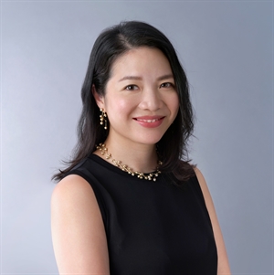 集團執行董事兼全渠道發展總經理
周生生珠寶金行有限公司