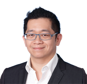 執行董事及首席財務總監
莎莎