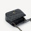 Chanel 經典17cm黑色垂蓋手袋