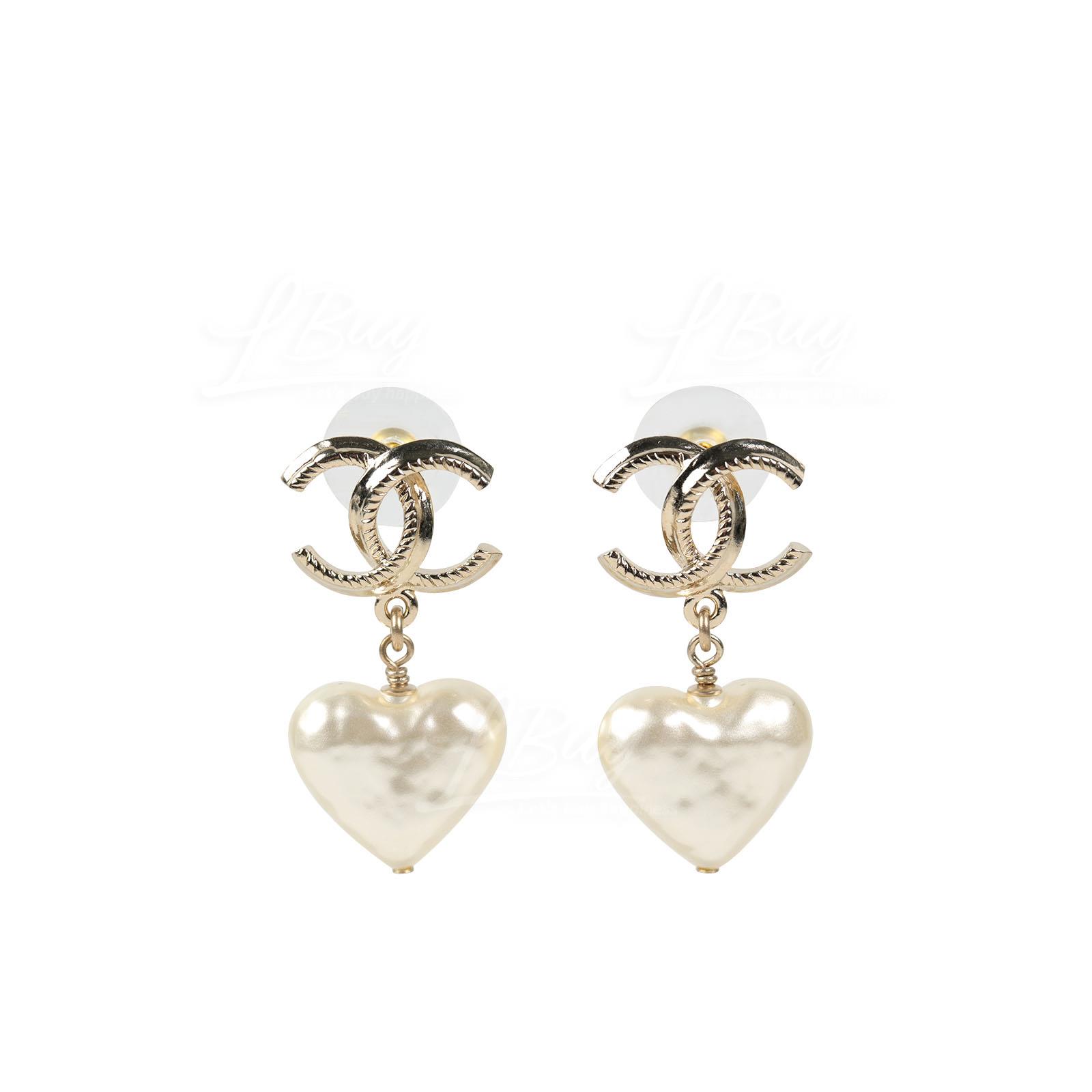 Chanel Pearl White Heart Pendant CC Logo Earrings AB7529