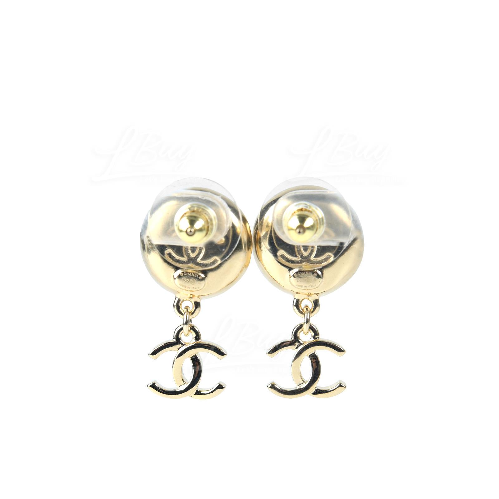 Chanel Earrings Black Golden Metal ref.36173 - Joli Closet