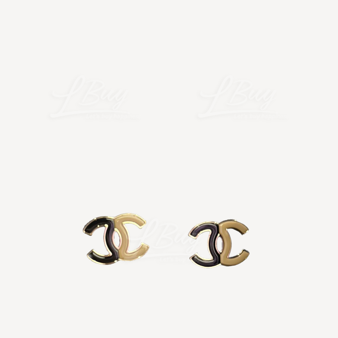 Chanel 黑色并奶茶色CC logo Earrings