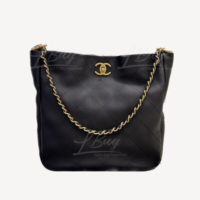 Shop CHANEL 2022-23FW Hobo Handbag (AS3562 B09178 94305) by lufine