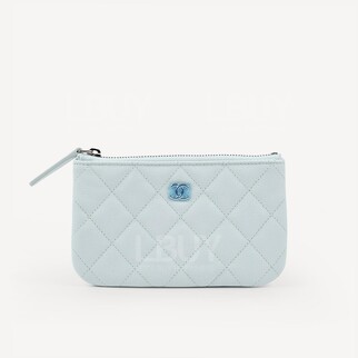 Chanel 經典拉鍊銀包迷你手提包 淺藍色配銀色CC logo A82365