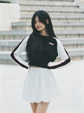  Binding And  Color Block Tee