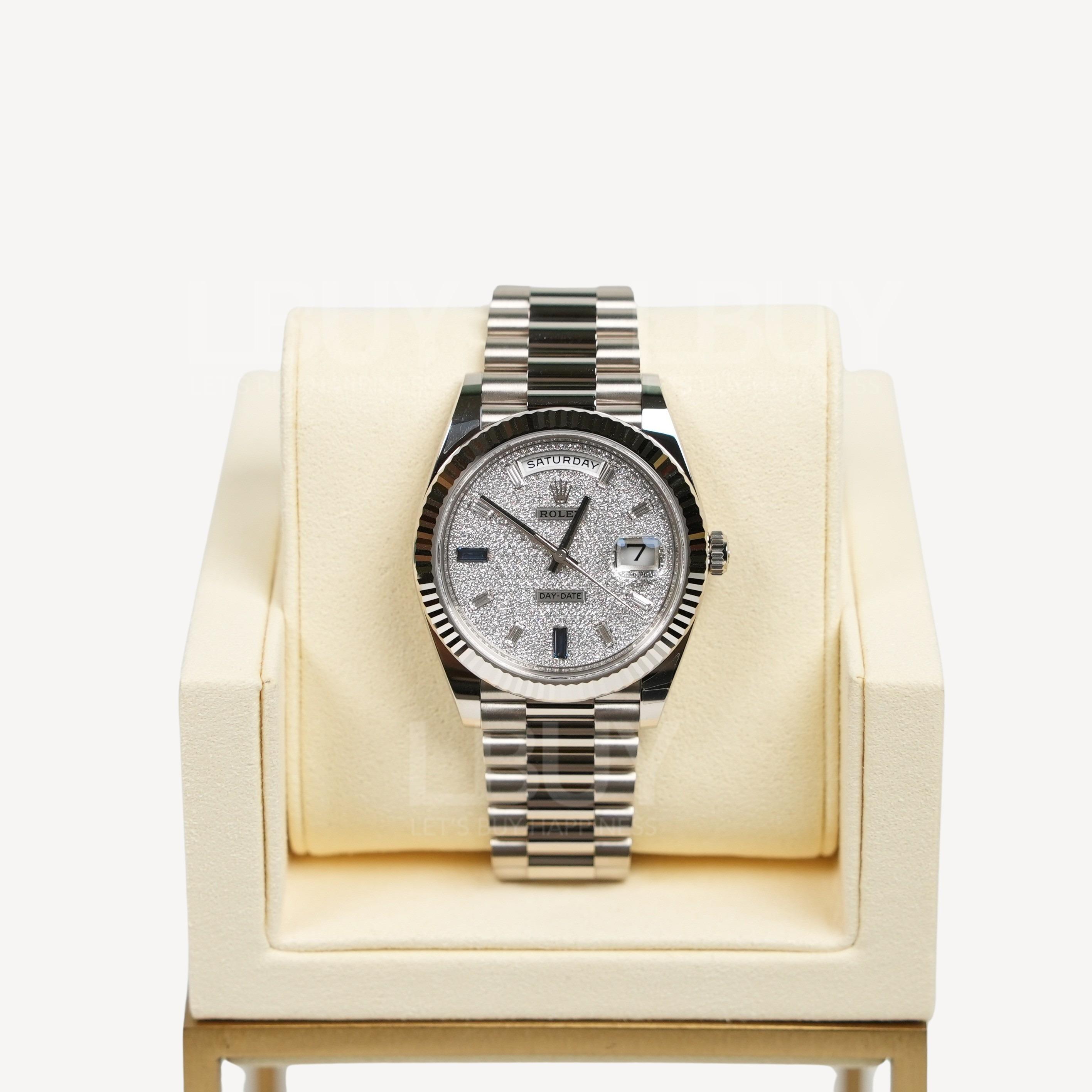 Rolex Day-Date President White Gold Diamond Saphires Dial 40m 228239