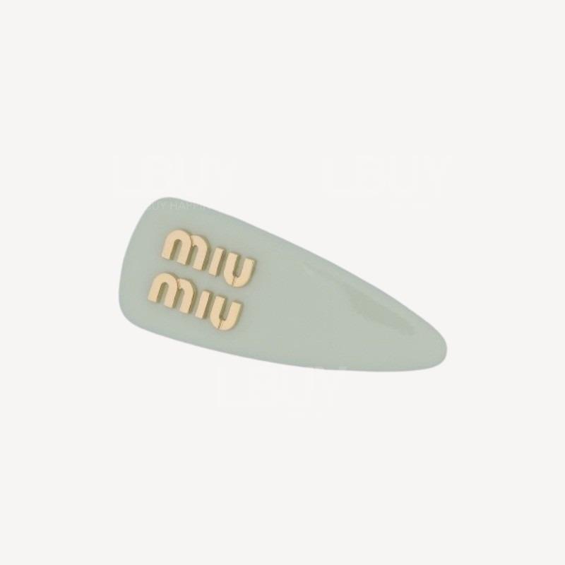 Miu Miu Patent Leather Hair Clip 5IF092-069 Light Green